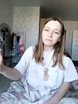 Bonechka online show from October 3, 2025, 7:27 am