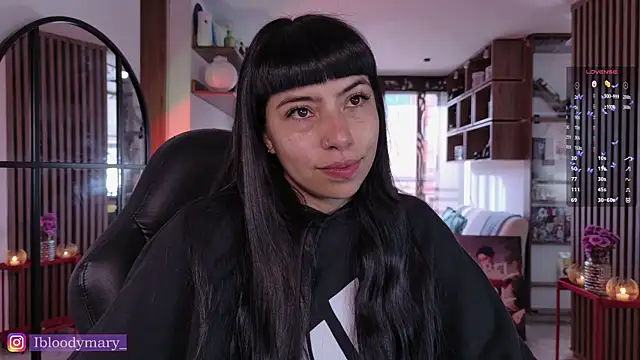 Snapshot of Saraa_Desiree chatting on July 14, 2026, 9:31 pm Saraa Desiree online show from July 14, 2026, 9:31 pm