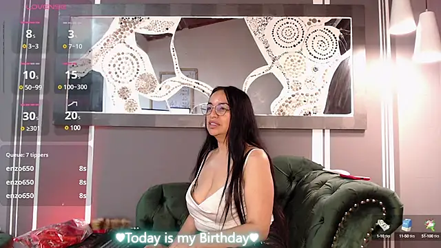 Chanel milff  online show from March 17, 2025, 6:42 pm