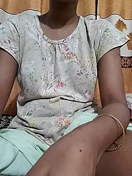 sexy-trisha1 online show from September 22, 2025, 2:41 pm