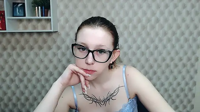 Snapshot of _MiraGold_ chatting on March 12, 2025, 1:08 pm MiraGold online show from March 12, 2025, 1:08 pm