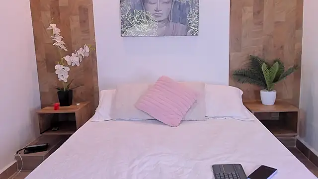 isabella winkler online show from February 2, 2026, 1:10 pm