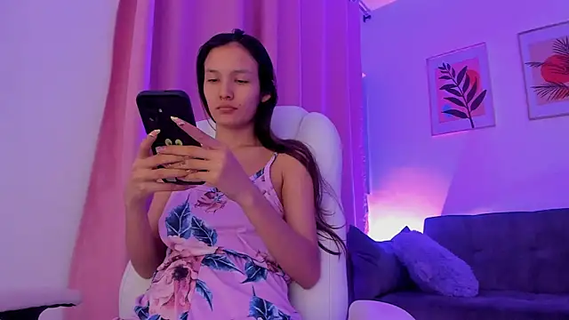 gaaby foxx online show from November 26, 2025, 1:56 pm