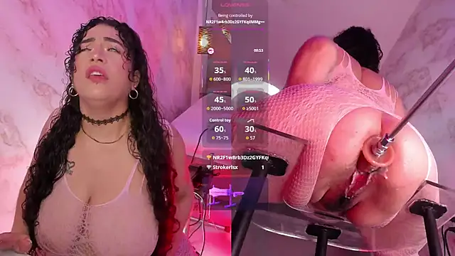 RoxyLicious  online show from November 17, 2025, 1:28 pm