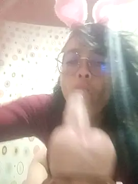 sarayulith online show from October 5, 2025, 1:37 am