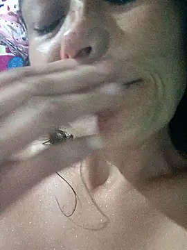 sarayulith online show from April 22, 2026, 2:25 am