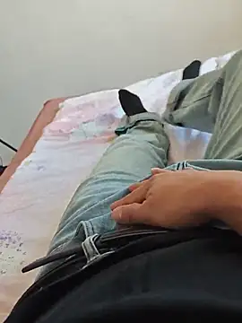 ll521521a online show from April 10, 2026, 4:39 am