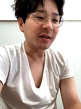 waka3232 online show from September 18, 2025, 2:35 am