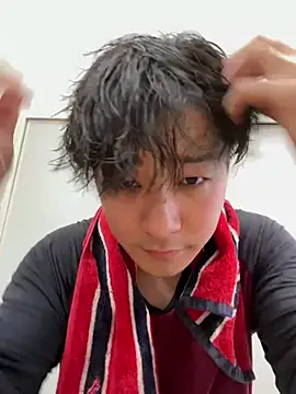 waka3232 online show from February 25, 2026, 4:00 am