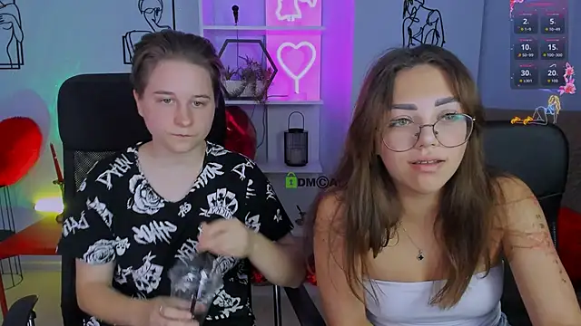 kiki swan online show from September 20, 2025, 7:53 am