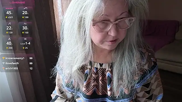 Wane Witch online show from November 8, 2025, 4:45 am