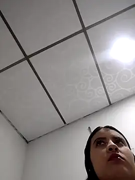 mialorents online show from October 1, 2025, 7:53 pm