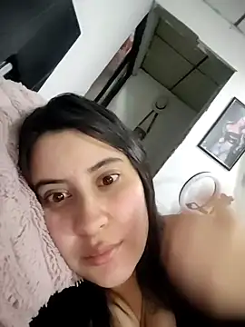 mialorents online show from February 6, 2026, 8:34 pm