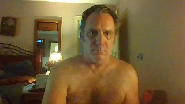Snapshot of HunkofRock chatting on May 30, 2026, 5:21 pm HunkofRock online show from May 30, 2026, 5:21 pm