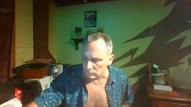 HunkofRock online show from July 1, 2026, 2:02 am