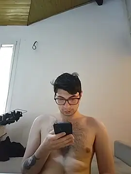 Maracujand80 online show from April 7, 2026, 12:27 pm