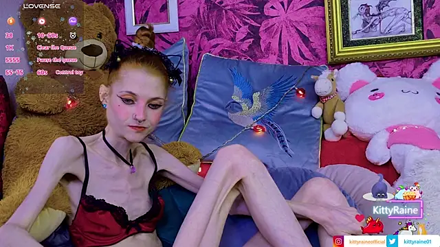 KittyRaine online show from June 7, 2026, 12:42 pm