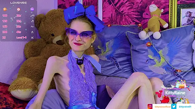Snapshot of KittyRaine chatting on July 9, 2026, 12:42 pm KittyRaine online show from July 9, 2026, 12:42 pm