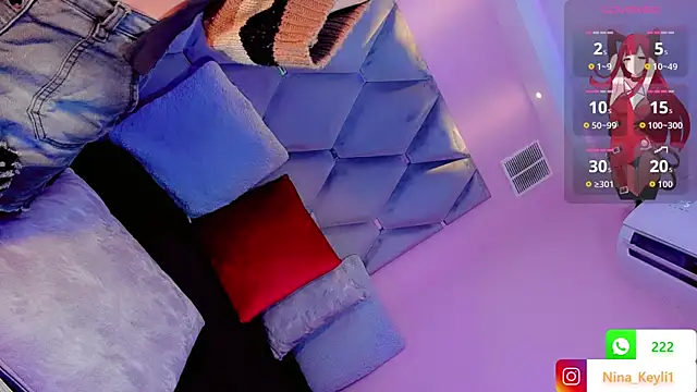 Nina Keyli online show from September 22, 2025, 7:49 pm