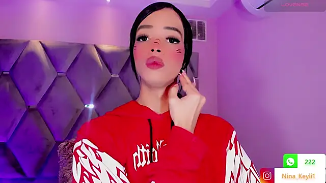 Nina Keyli online show from November 6, 2025, 7:26 pm