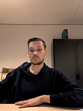 arnoanro online show from March 3, 2026, 10:54 am