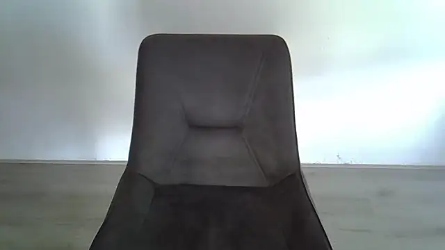 arnoanro online show from June 24, 2026, 3:22 pm