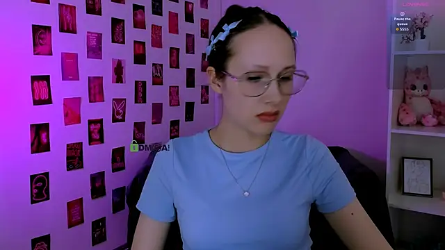 mona cloud online show from July 28, 2026, 8:52 pm