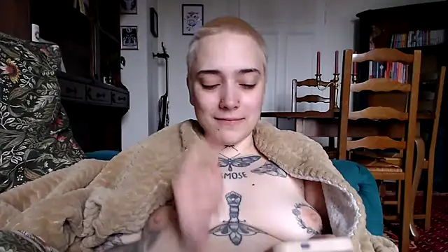 OllympeKaii online show from March 13, 2025, 3:06 pm