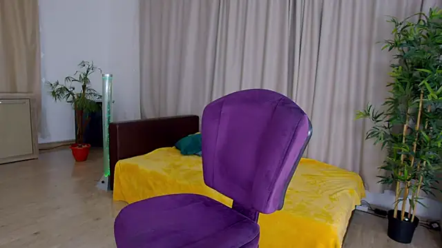 Perfect Moans online show from March 8, 2025, 5:17 am