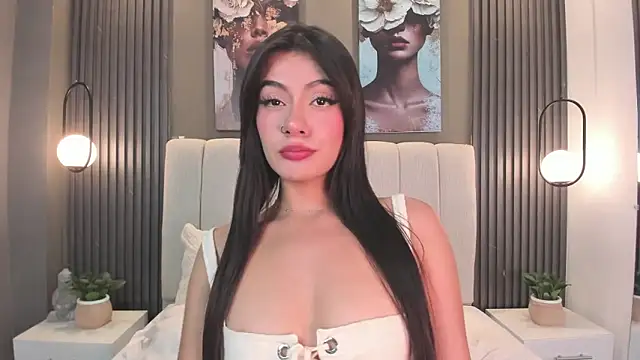 GiannaColling1 online show from March 4, 2026, 10:05 pm