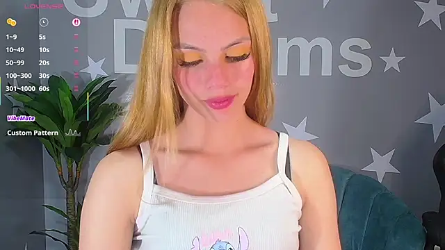 emma wockll t online show from November 6, 2025, 1:12 pm