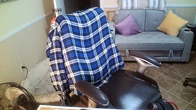 Snapshot of superbearboss chatting on June 26, 2026, 3:05 pm superbearboss online show from June 26, 2026, 3:05 pm