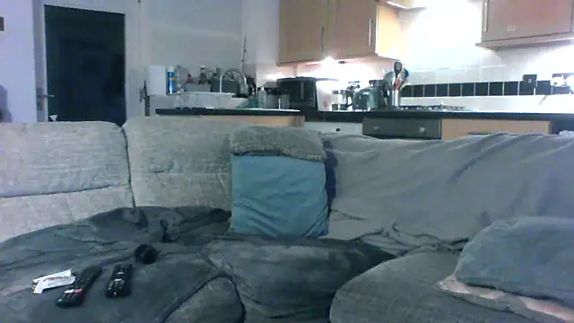 Snapshot of Grower_and_shower chatting on September 17, 2025, 9:27 pm Grower and shower online show from September 17, 2025, 9:27 pm