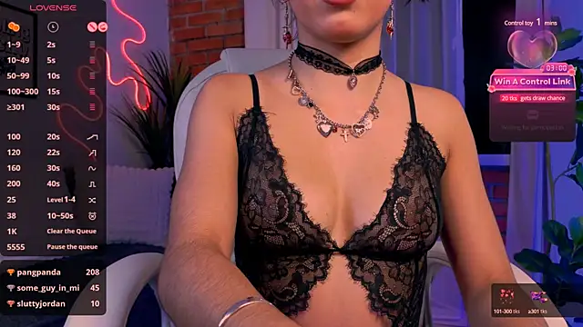 beautifulchleo online show from March 15, 2025, 4:02 am