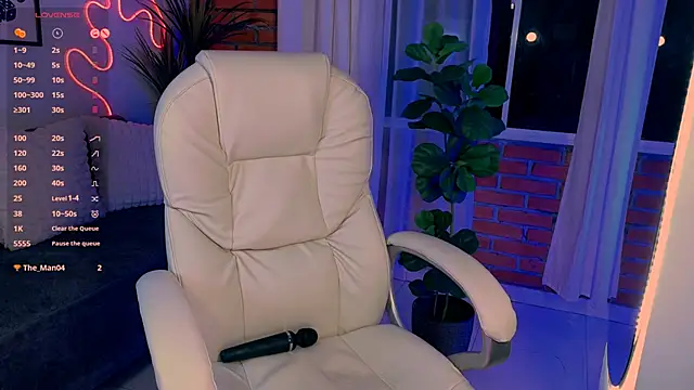 beautifulchleo online show from March 20, 2025, 3:02 am