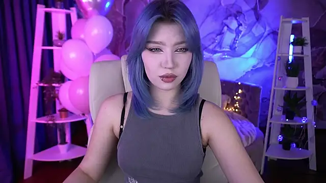 SelenaIris online show from February 13, 2026, 9:44 pm