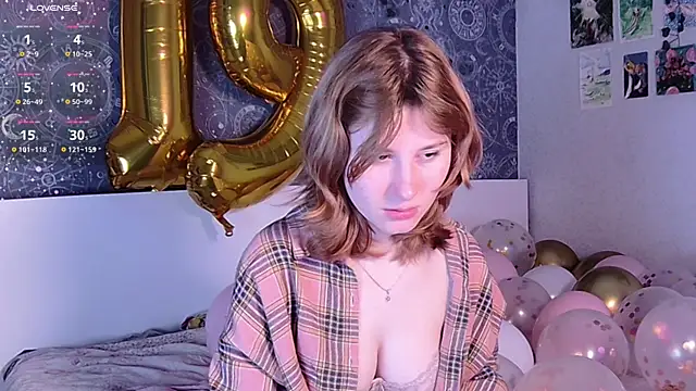 Cute Cate404 online show from April 15, 2026, 2:07 am