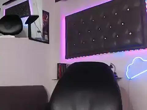 Snapshot of Monkey_uchiha777 chatting on March 14, 2025, 6:50 pm Monkey uchiha777 online show from March 14, 2025, 6:50 pm