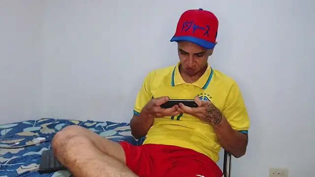 Snapshot of Monkey_uchiha777 chatting on December 1, 2025, 10:48 pm Monkey uchiha777 online show from December 1, 2025, 10:48 pm