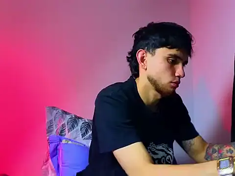 samevansx  online show from December 18, 2025, 11:55 pm