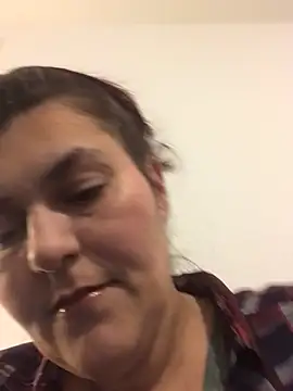 Curvy-Essex-Milf online show from March 22, 2025, 6:25 pm