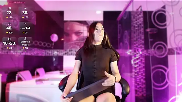 Small Hot19 online show from March 28, 2026, 11:10 am