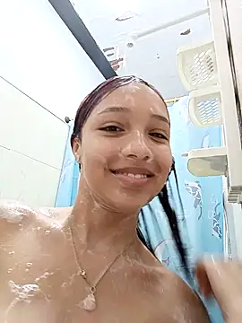 Snapshot of sharon_rosse__ chatting on December 3, 2025, 7:01 pm sharon rosse online show from December 3, 2025, 7:01 pm