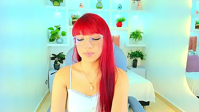 Snapshot of sharon_rosse__ chatting on December 16, 2025, 12:32 pm sharon rosse online show from December 16, 2025, 12:32 pm