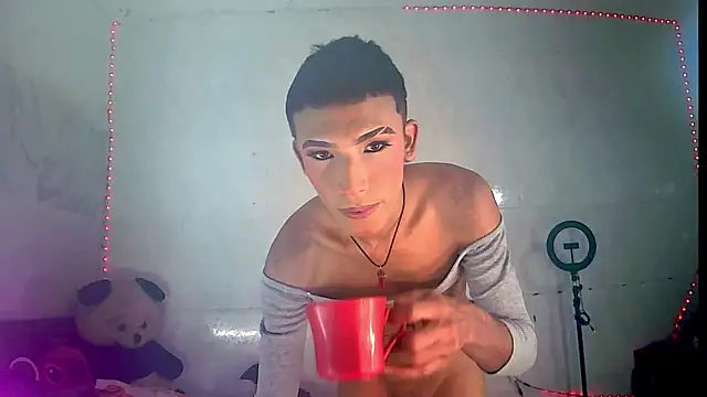 KimberlyXtreme online show from December 23, 2025, 10:24 am