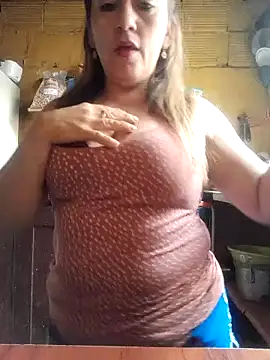 Luna-nevada online show from March 18, 2025, 5:21 pm