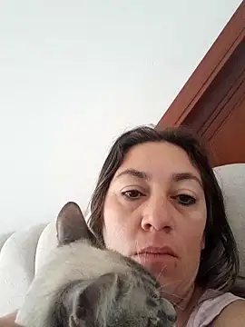 Luna-nevada online show from September 26, 2025, 4:22 pm