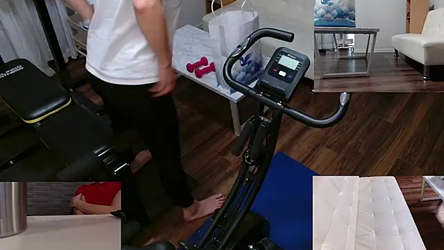 Stretch-man online show from February 24, 2026, 6:11 am