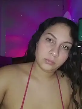 esmeralda jadees online show from March 9, 2025, 3:05 pm