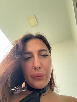 AleksandraRich online show from April 6, 2026, 12:08 am